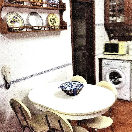 Baleal - Large Near Up To 12 Pax+2 Ch فيلة *